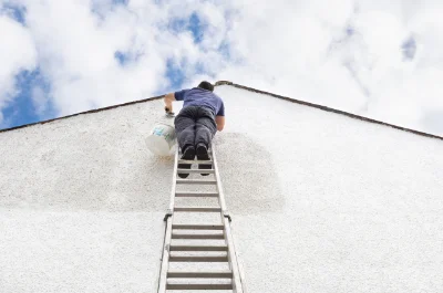 Peinture extérieure à Velogny — façades et ravalement